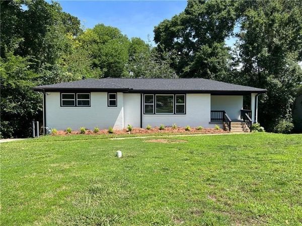 2868 Lynda Place , Decatur, GA 30032