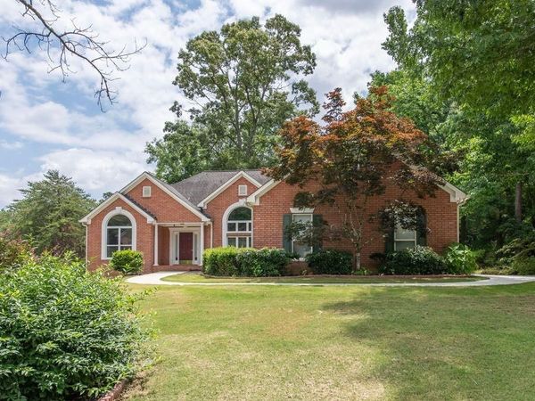 7395 Mason Falls Drive, Winston, GA 30187