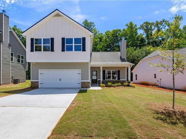 497 Charleston Place , Villa Rica, GA 30180