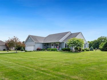8522 Bank Street, Vermilion, OH 44089