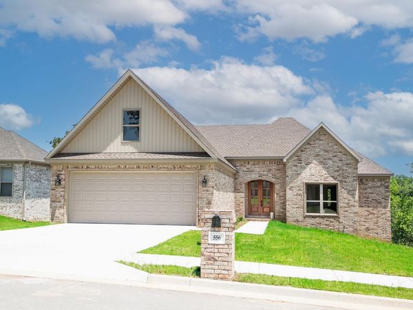 556 Valley Oak Drive , Sherwood, AR 72120