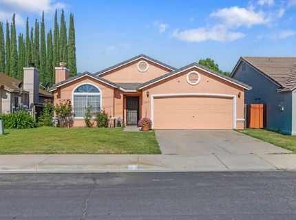 237 Yosemite Meadows Dr, Modesto, CA 95357 Photo