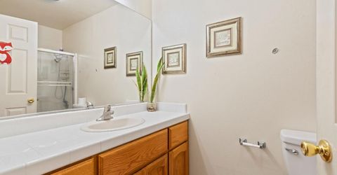 237 Yosemite Meadows Dr, Modesto, CA 95357 Photo