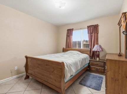 237 Yosemite Meadows Dr, Modesto, CA 95357 Photo