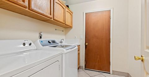237 Yosemite Meadows Dr, Modesto, CA 95357 Photo