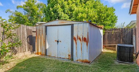 237 Yosemite Meadows Dr, Modesto, CA 95357 Photo