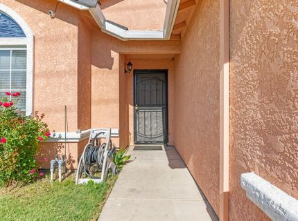 237 Yosemite Meadows Dr, Modesto, CA 95357 Photo