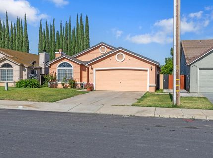 237 Yosemite Meadows Dr, Modesto, CA 95357 Photo