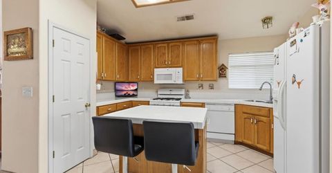 237 Yosemite Meadows Dr, Modesto, CA 95357 Photo