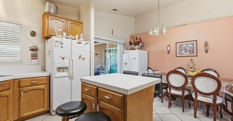 237 Yosemite Meadows Dr, Modesto, CA 95357 Photo