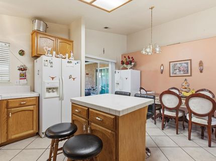 237 Yosemite Meadows Dr, Modesto, CA 95357 Photo