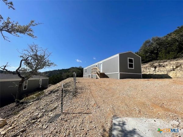 377 Buck Trail , Unit 4, Canyon Lake, TX 78133