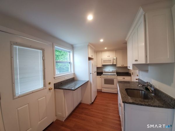 170 Brookfield , Fairfield, CT 06825