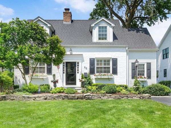 62 Waverly Avenue , Clarendon Hills, IL 60514