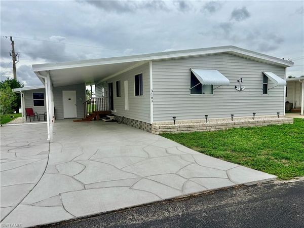 3163 Indian Village LN, NORTH FORT MYERS, FL 33917