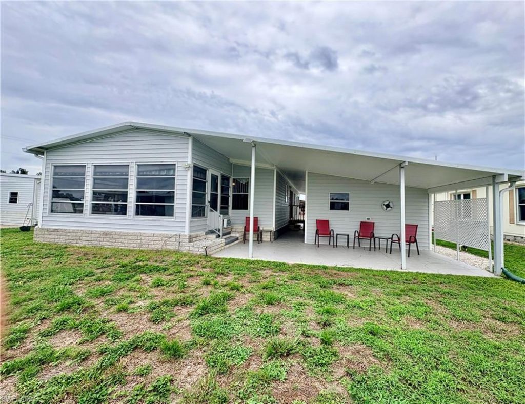 3163 Indian Village Ln, North Fort Myers, FL 33917 Photo