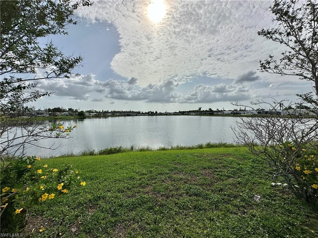 3163 Indian Village Ln, North Fort Myers, FL 33917 Photo