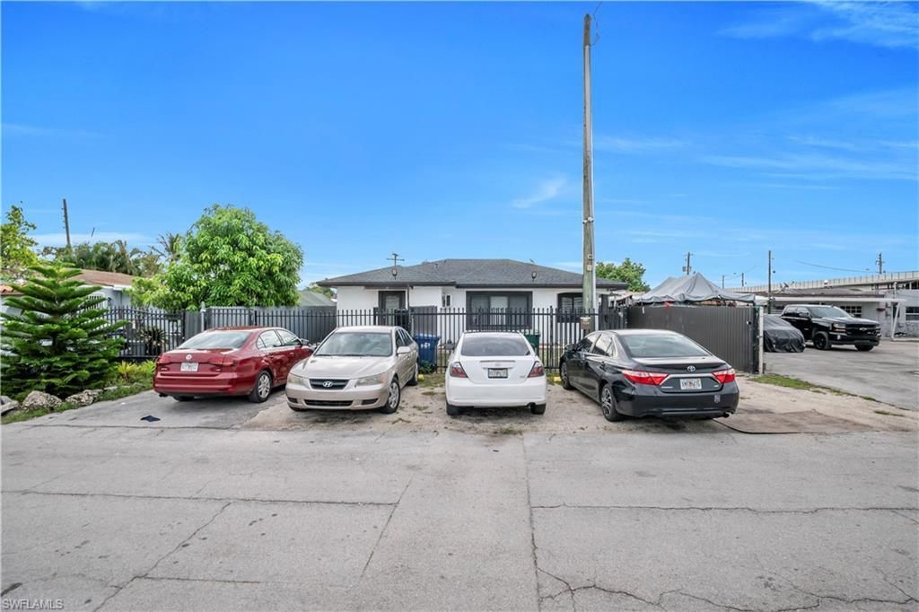 7929 NW 36 Ct, Miami, FL 33147 Photo
