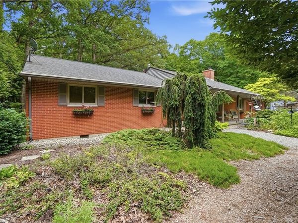 5392 Enon Xenia Road, Fairborn, OH 45324