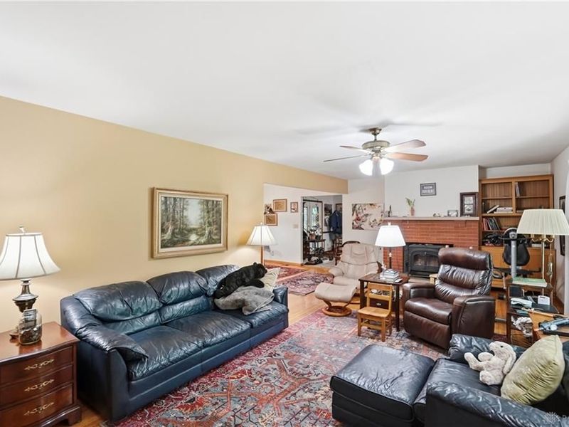 5392 Enon Xenia Road, Fairborn, OH 45324 Photo 5