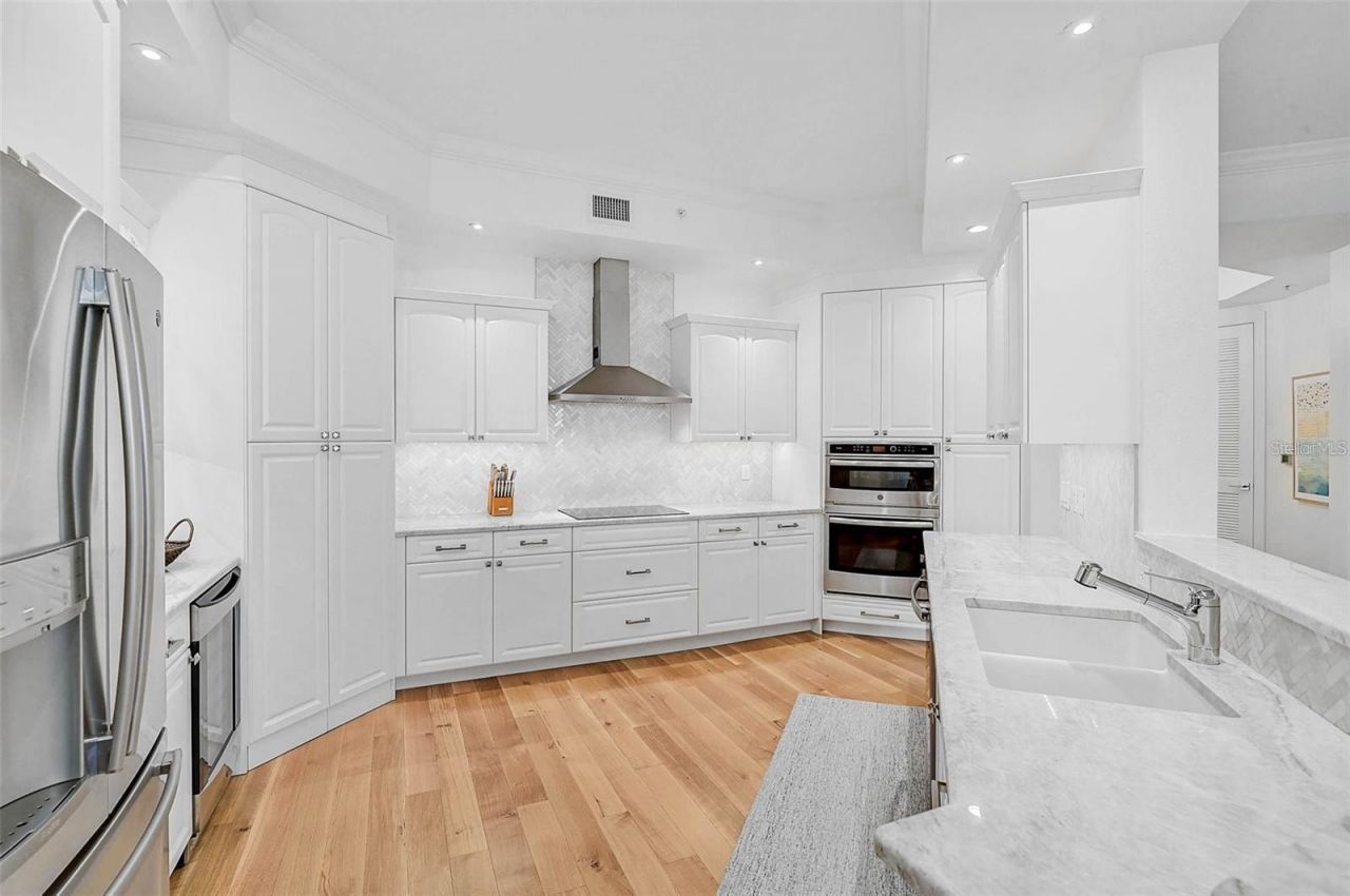 409 N Point Road, Unit 802, Osprey, FL 34229 Photo