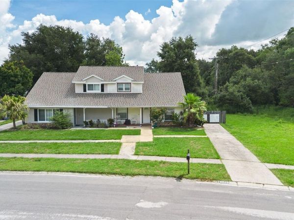 16205 COPPERFIELD DRIVE, TAMPA, FL 33618