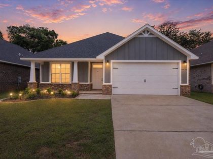 5313 Parkside Dr Pace, FL 32571