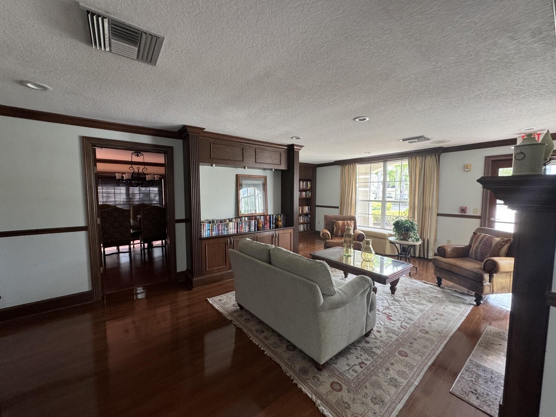 106 SW Peacock Boulevard, Unit 4-205, Port Saint Lucie, FL 34986 Photo