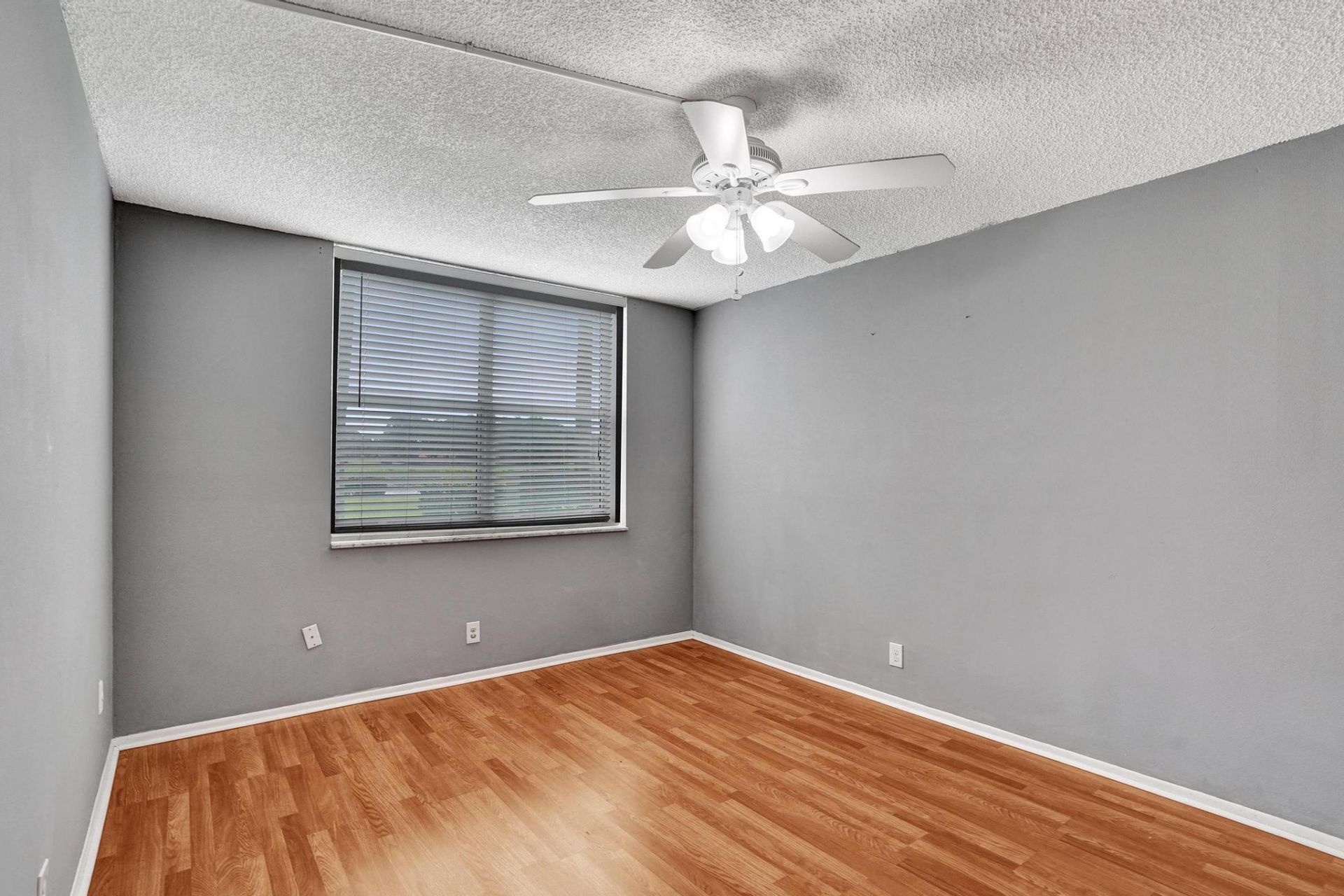 9460 Poinciana Place, Unit 101, Davie, FL 33324 Photo