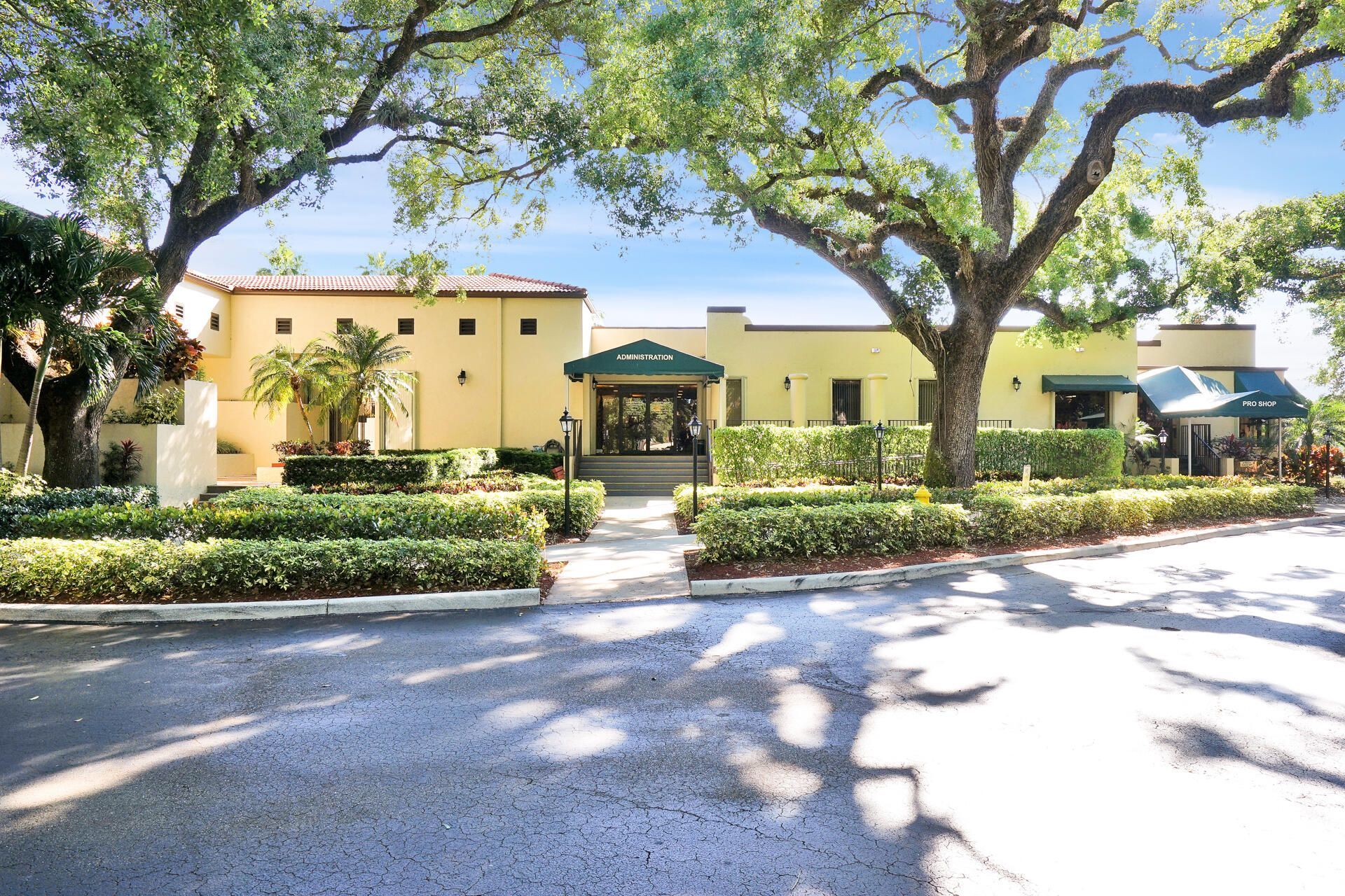 9460 Poinciana Place, Unit 101, Davie, FL 33324 Photo