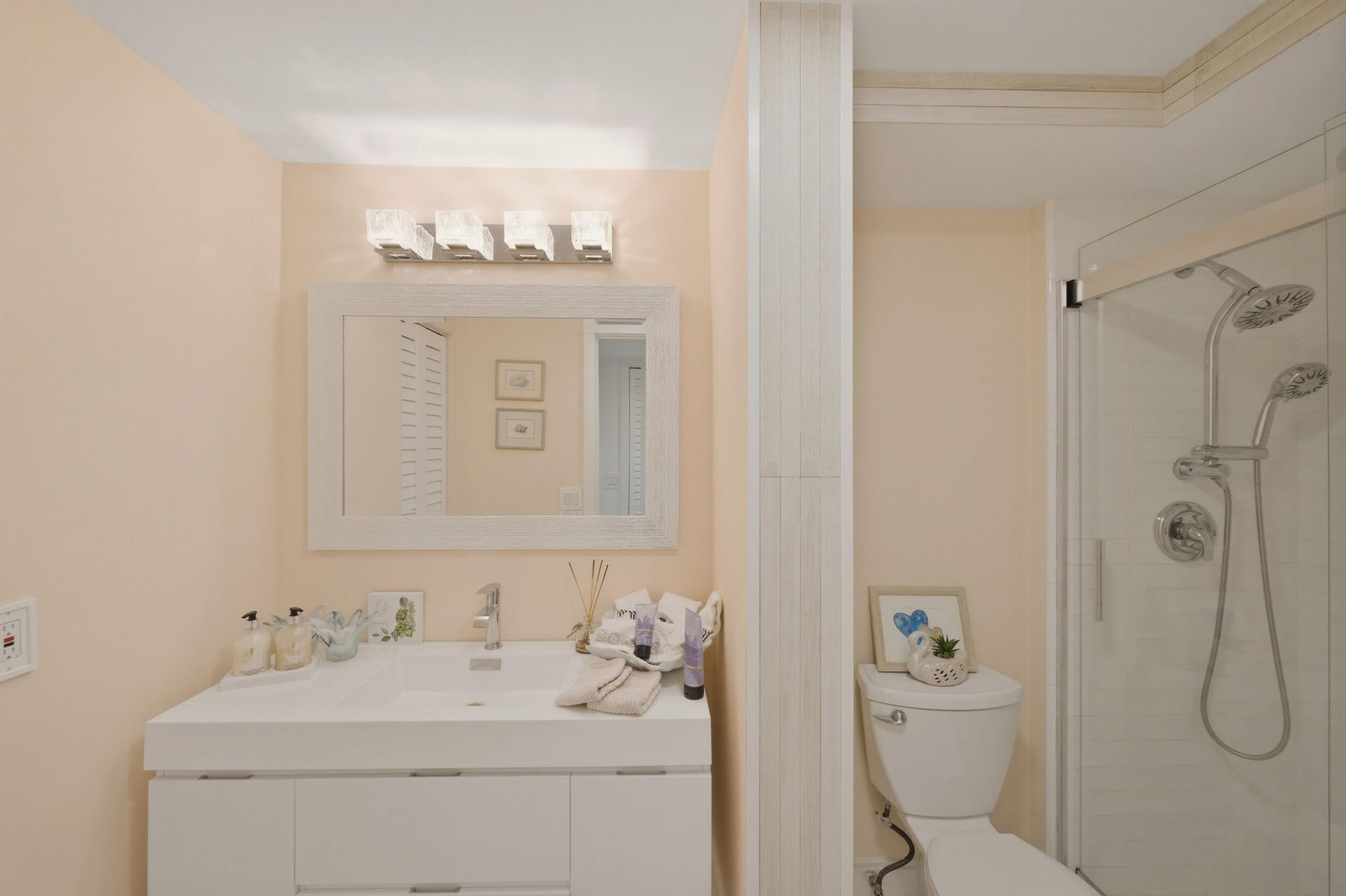 53 Piedmont B, Delray Beach, FL 33484 Photo