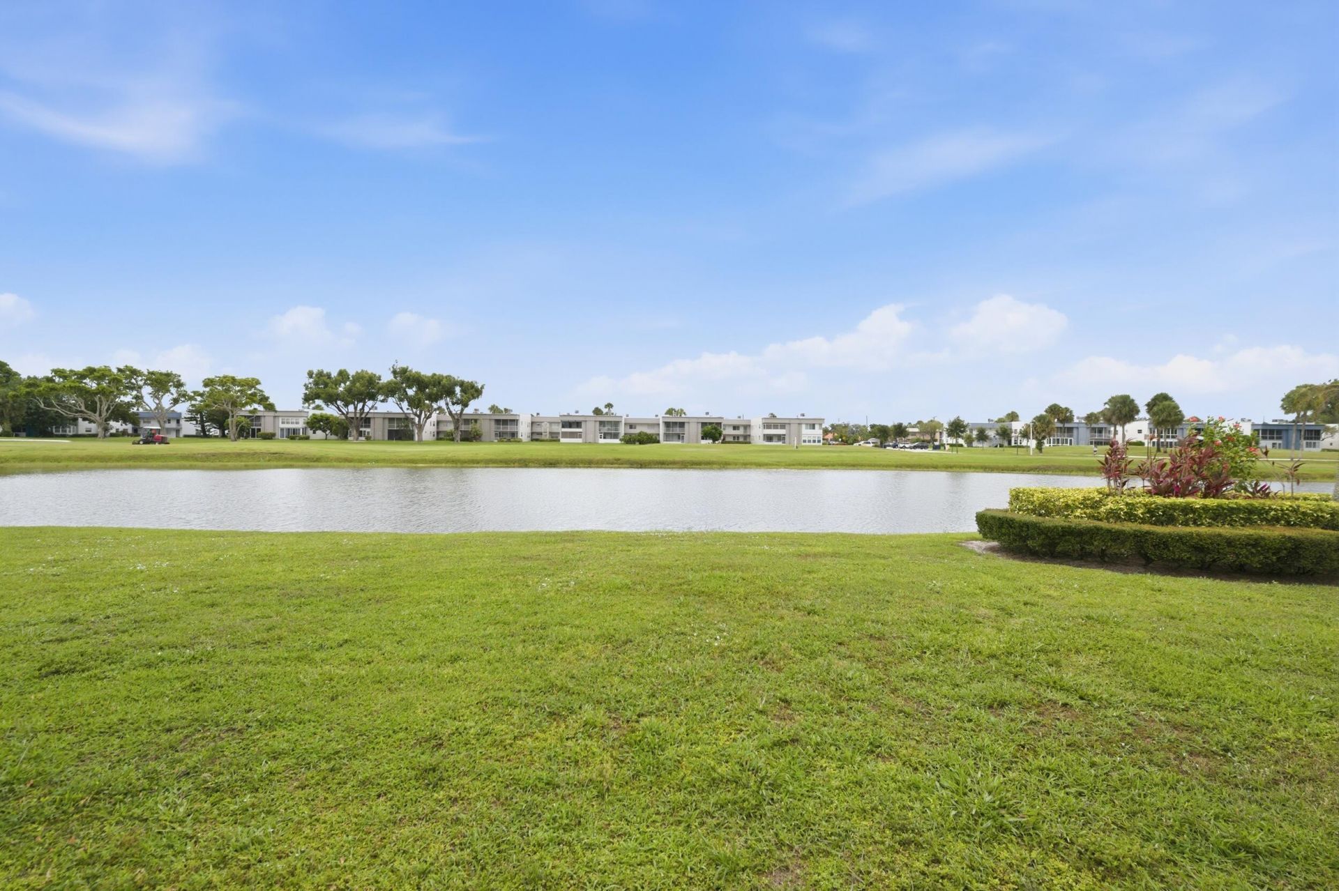 53 Piedmont B, Delray Beach, FL 33484 Photo
