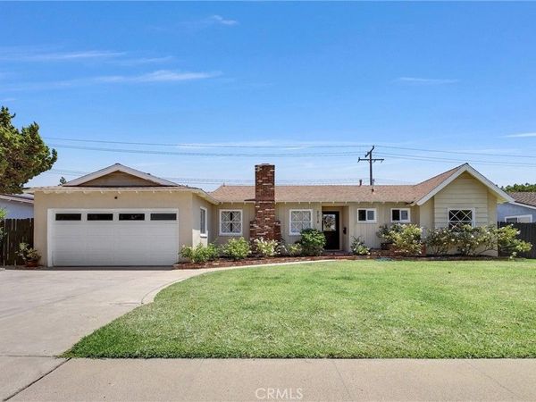 2016 E Santa Fe, Fullerton, CA 92831