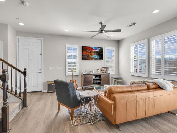 8610 Sage Shadow Dr , Lakeside, CA 92040