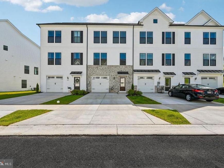 2109 Peace Lily Lane, Frederick, MD 21702 Main Photo