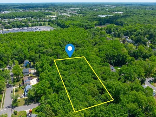 1408 LOCUST AVENUE, VOORHEES, NJ 08043
