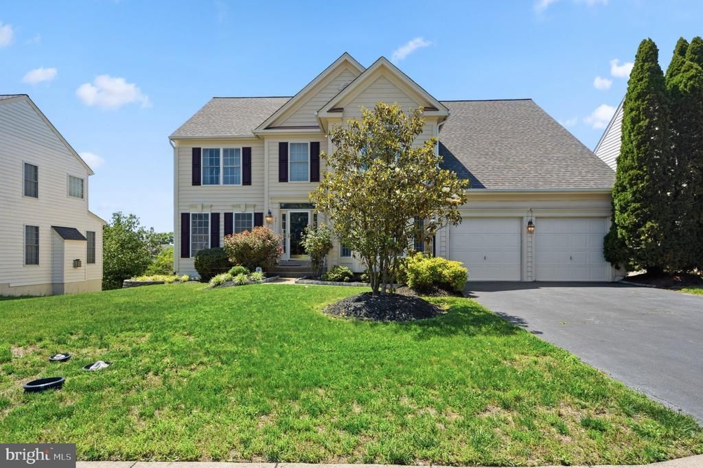 9411 Worthington Drive , Bristow, VA 20136 Main Photo
