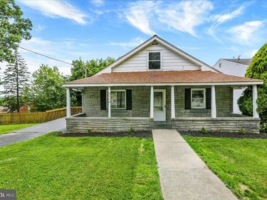 4114 SEFRANKA ROAD, TEMPLE, PA 19560