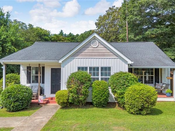 43 Hood Street, Commerce, GA 30529