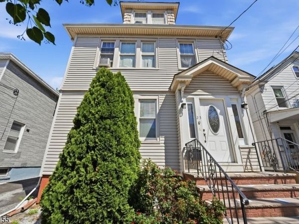 23 Orchard St, Elizabeth, NJ 07208