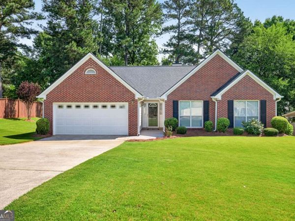 1587 Heartwood Drive, Lawrenceville, GA 30043