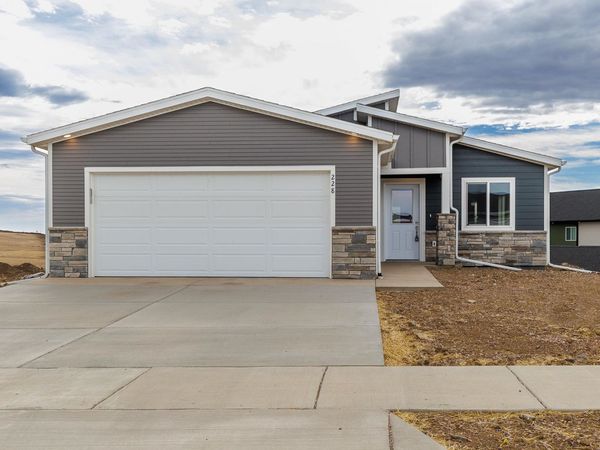 228 N Valley Drive, Rapid City, SD 57703