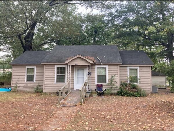 1920 W 25th Avenue , Pine Bluff, AR 71603