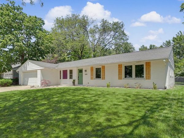 1008 Devonshire Drive , Champaign, IL 61821
