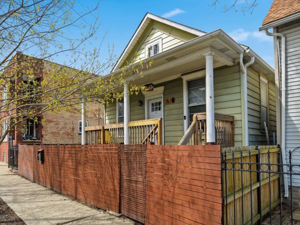 2626 W Francis Place , Chicago, IL 60647