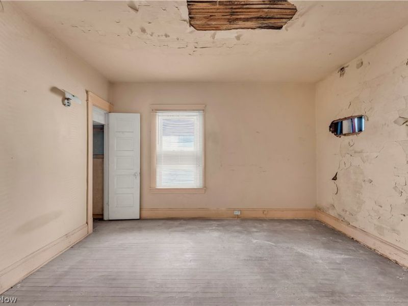 1261 E 113th Street, Cleveland, OH 44108 Photo 15
