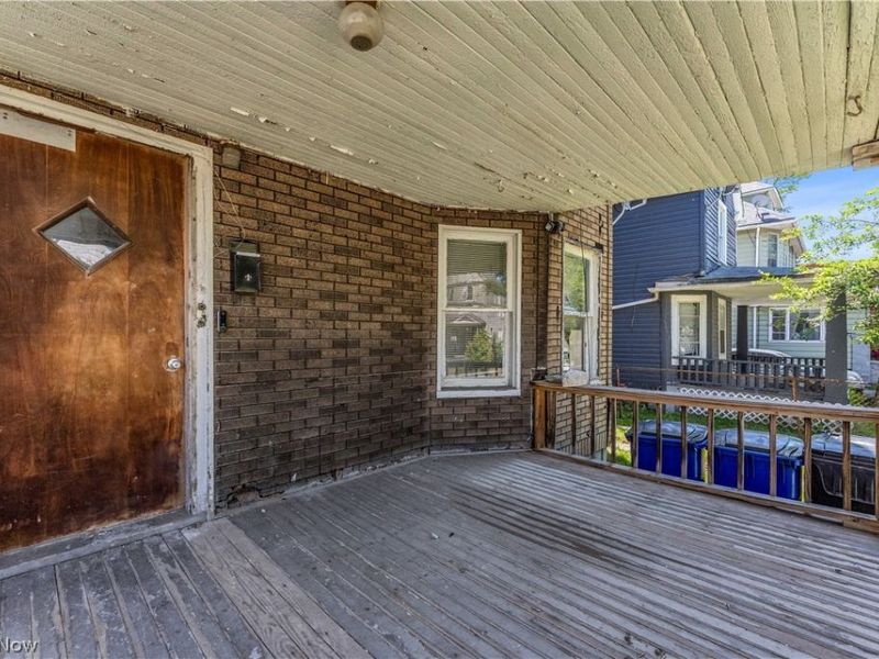 1261 E 113th Street, Cleveland, OH 44108 Photo 3
