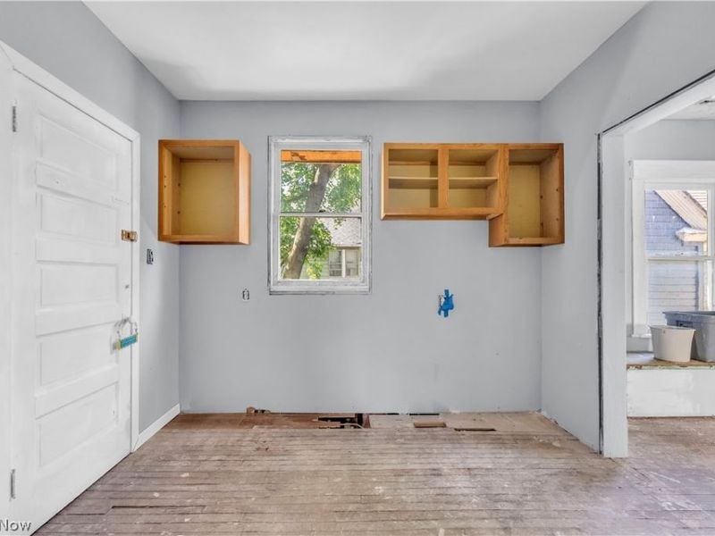 1261 E 113th Street, Cleveland, OH 44108 Photo 4