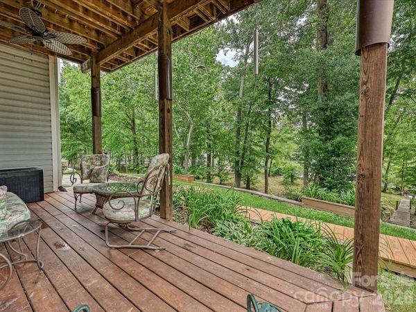 152 Lighthouse Road, Mount Holly, NC 28120