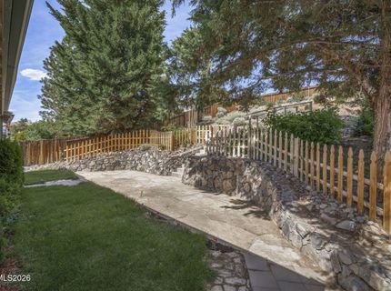 996 Petes Way, Sparks, NV 89434 Photo